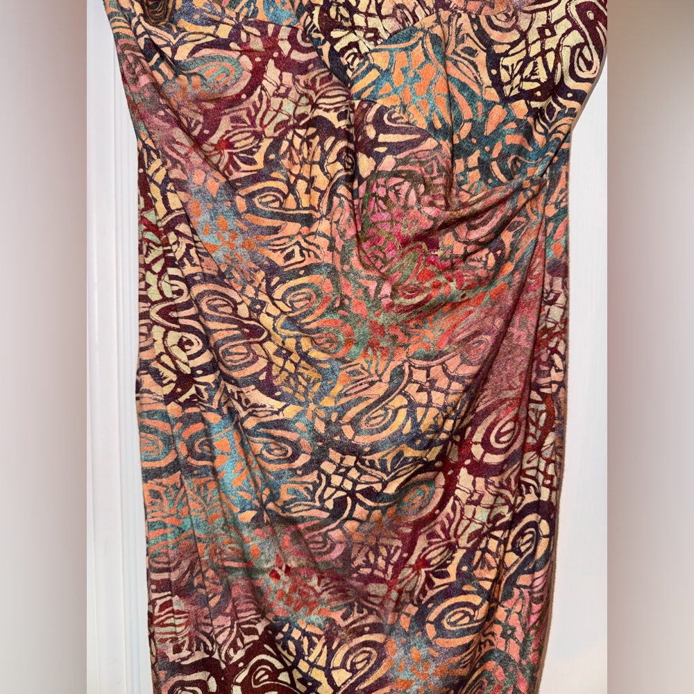 Peruvian Connection Printed Bodycon Dress Size M Ruched V Neck Boho - Picture 4 of 9